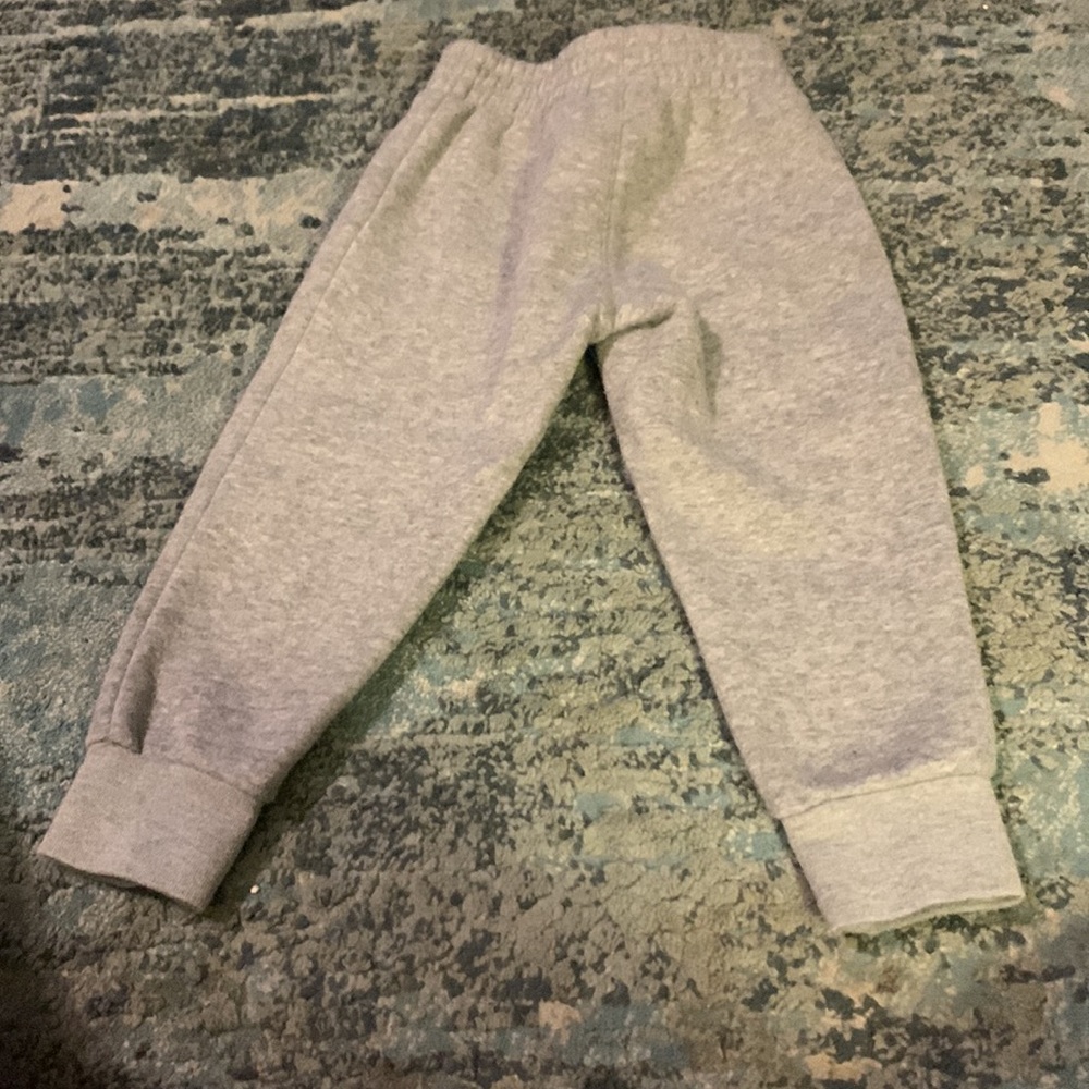 Hurley - Picture 2 of 2